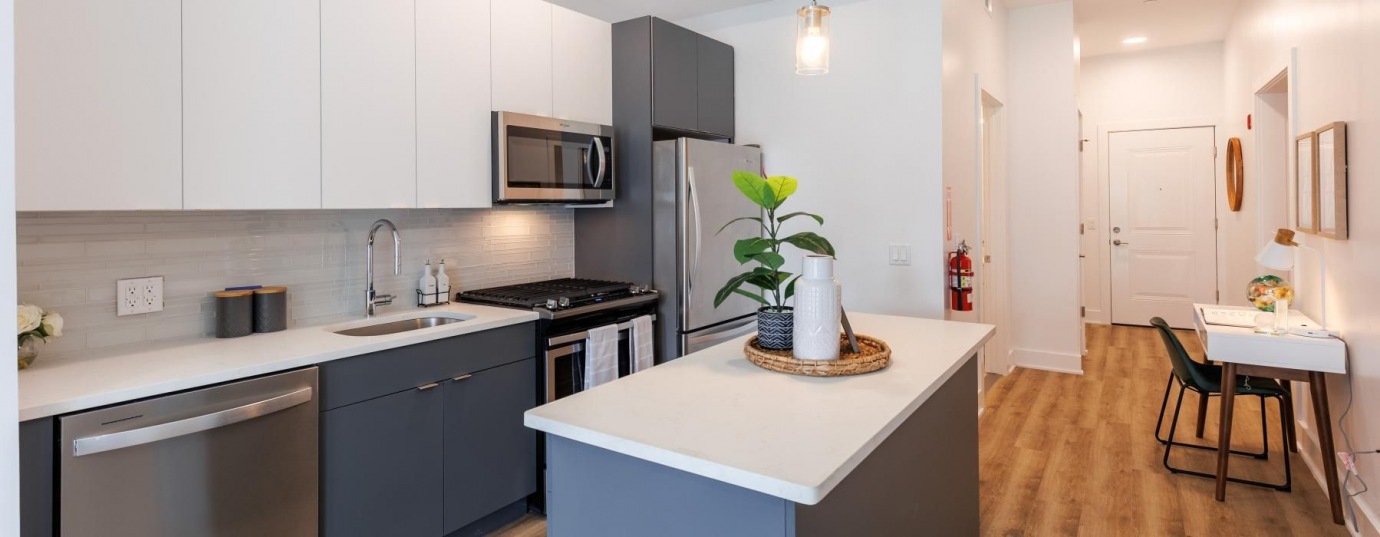 Available Studio, 1, or 2 bedroom apartments in Jersey City, NJ Bela